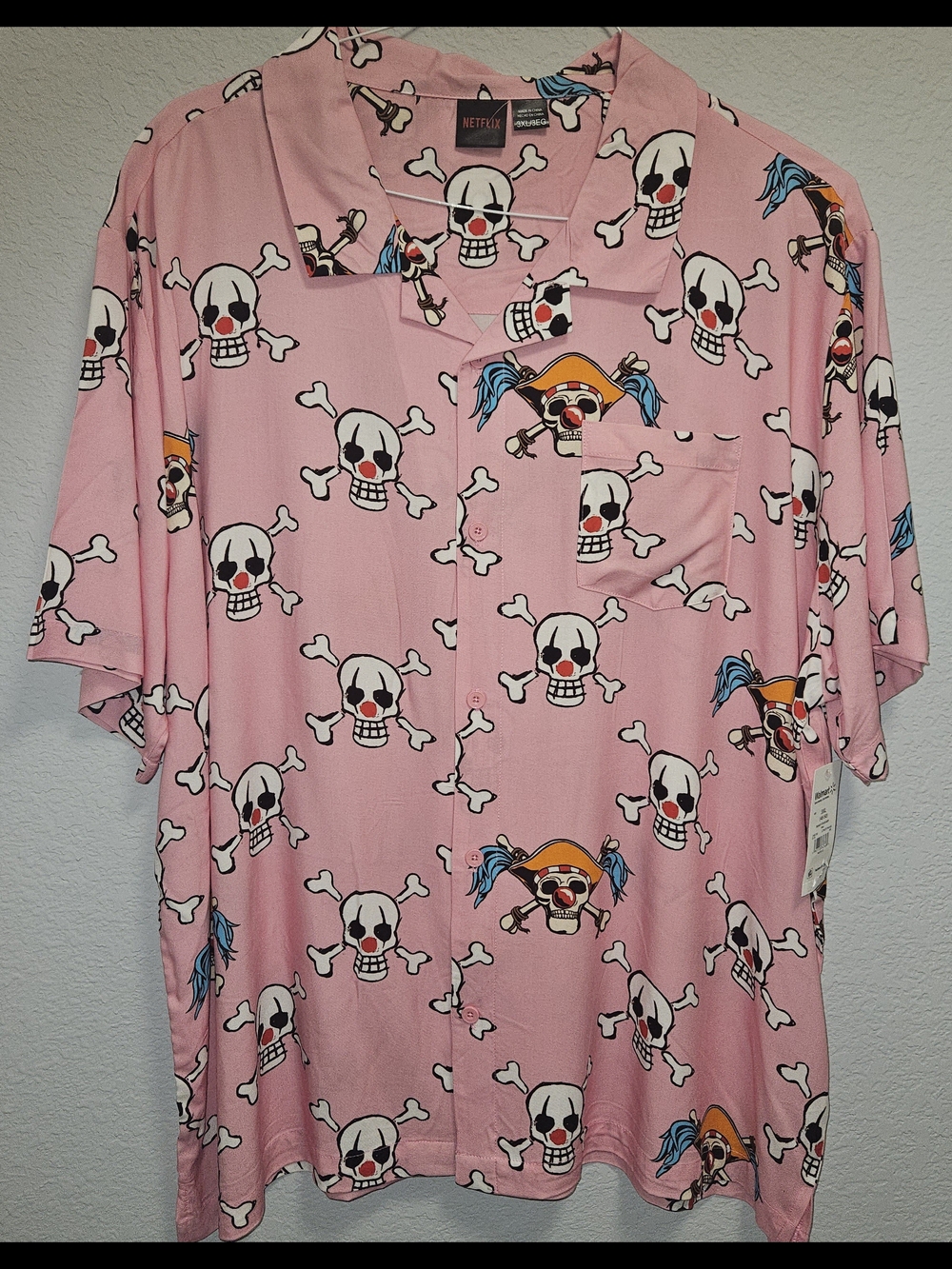 Netflix Pink Skull & Crossbones Short Sleeve Button-Down Shirt